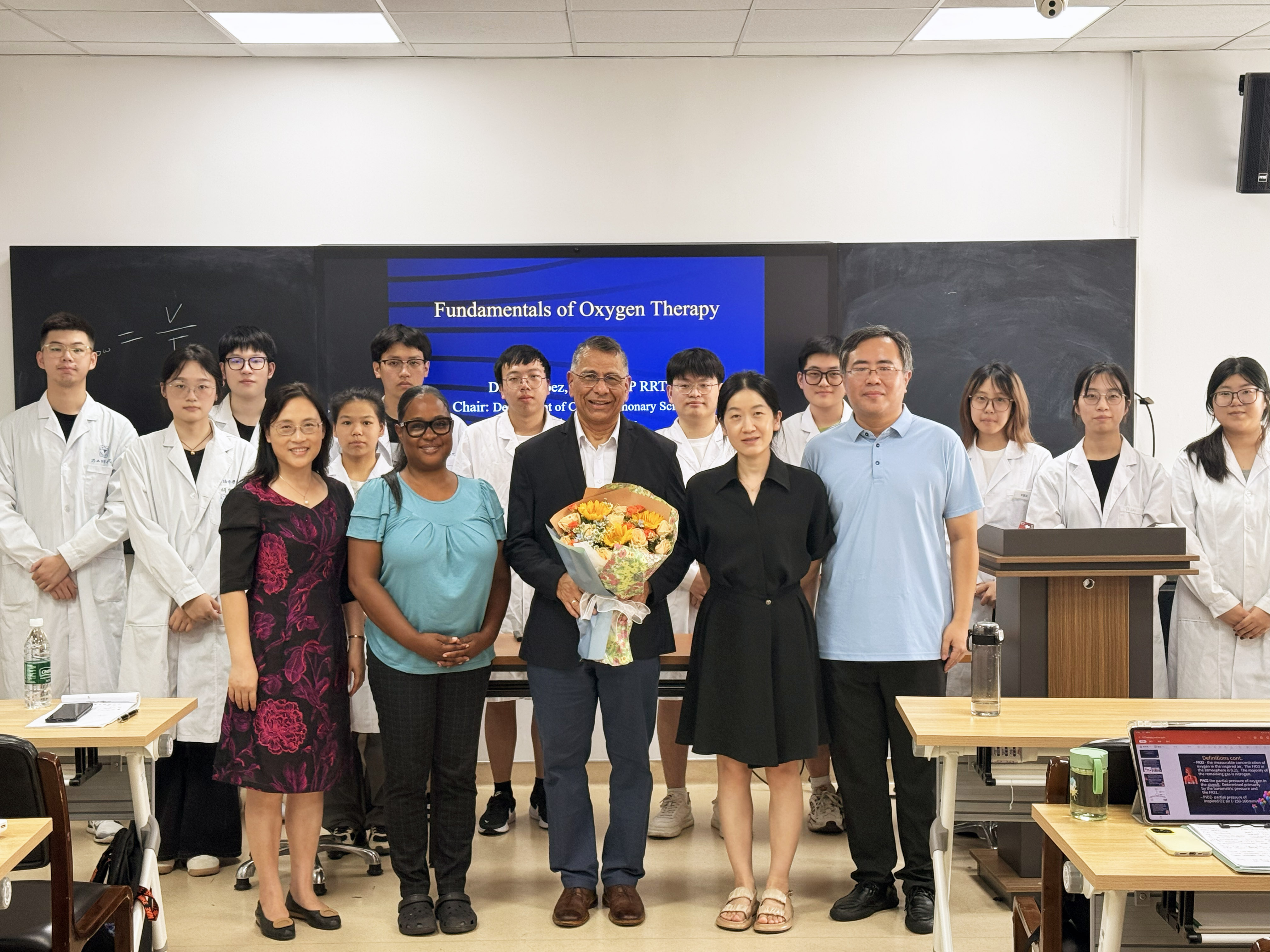 Juli Daniels, Dr. David Lopez, and RT Students and Faculty from SRRSH