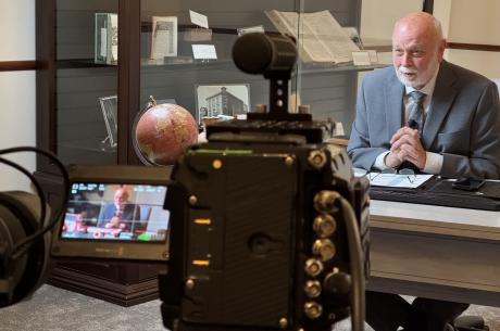 Dr. Hart filming a segment for the Virtual Leadership Summit